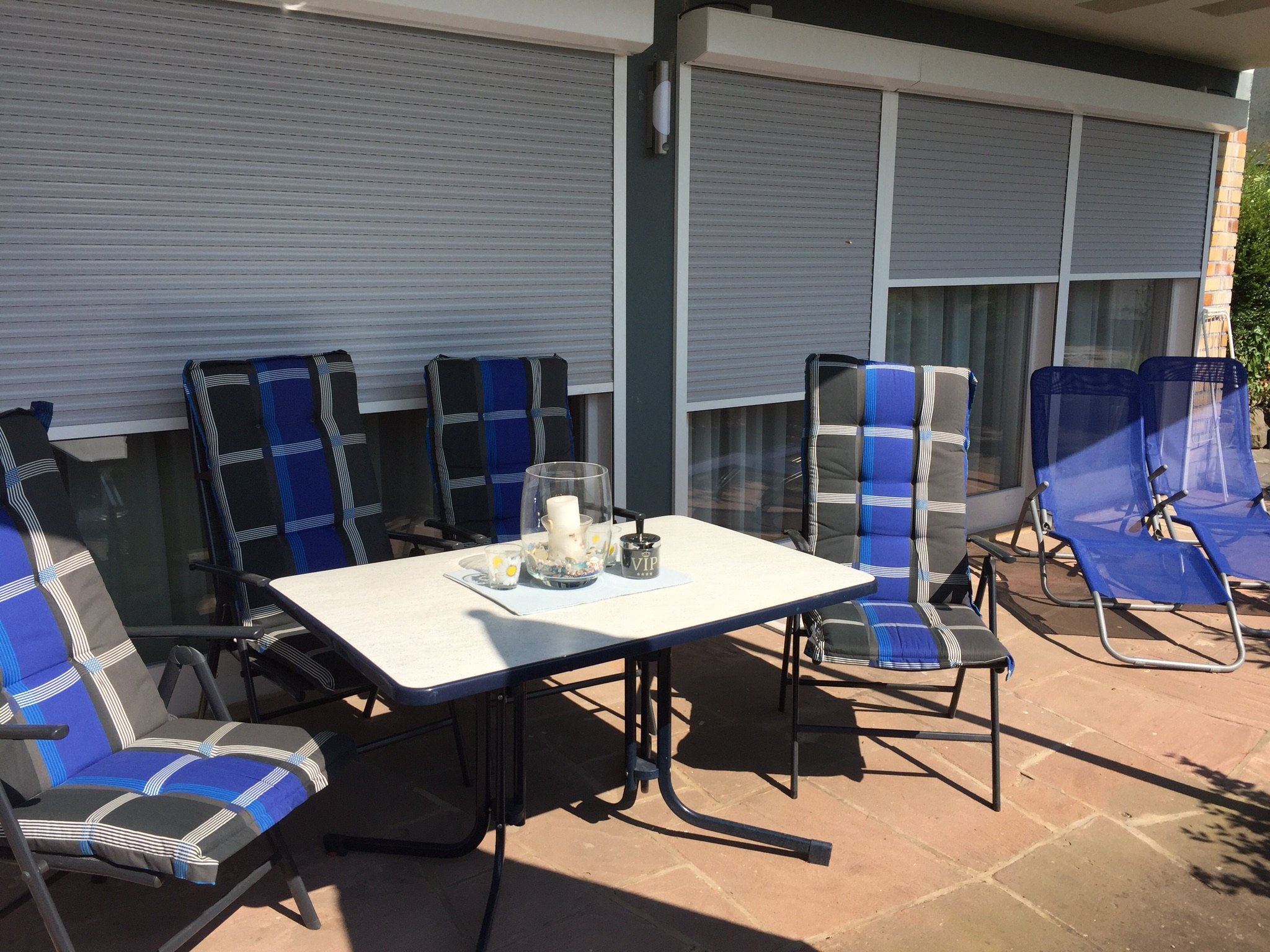 Die 32qm große Terrasse lädt zum Verweilen ein