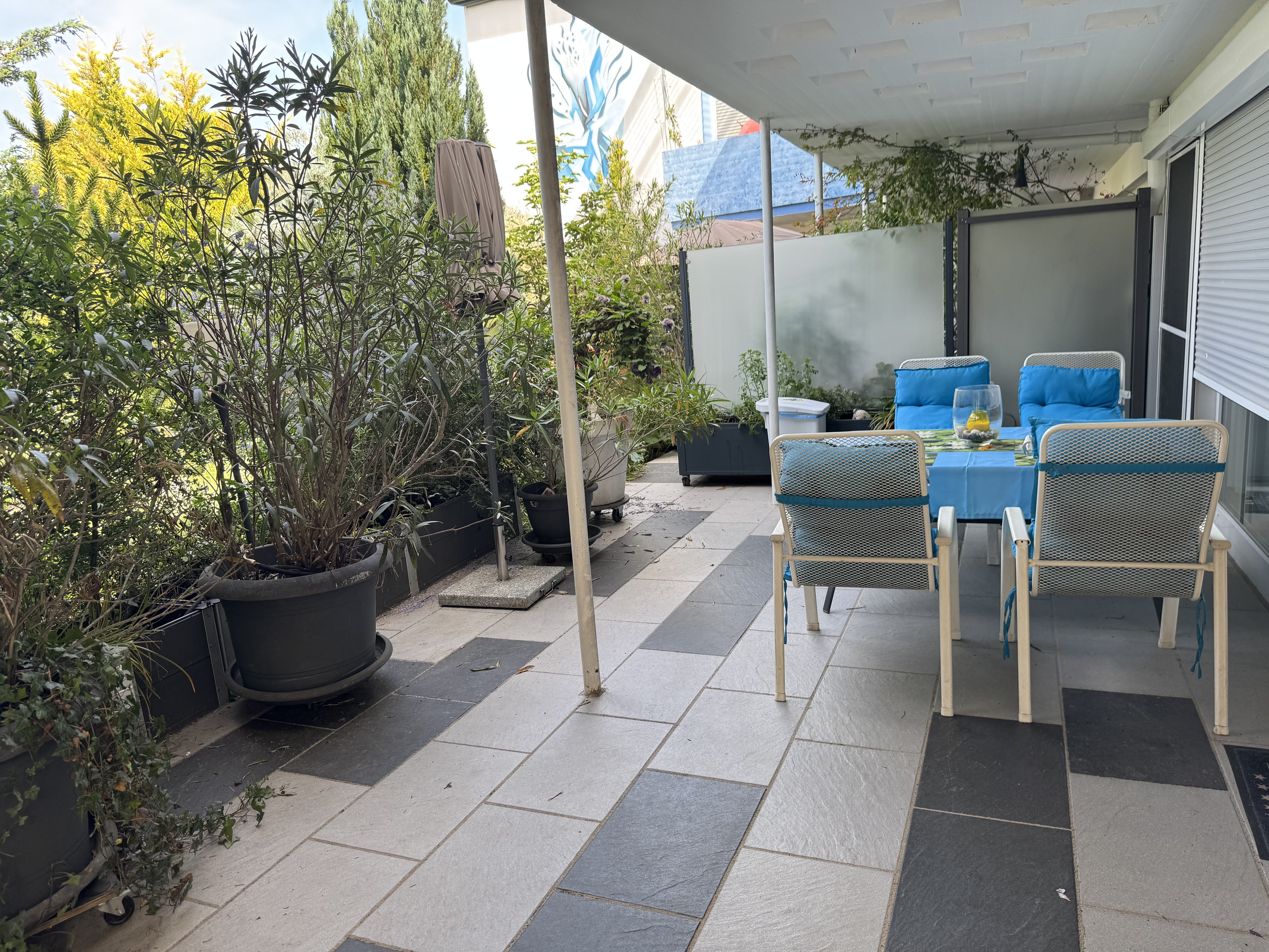 Die neu gestaltete Terrasse